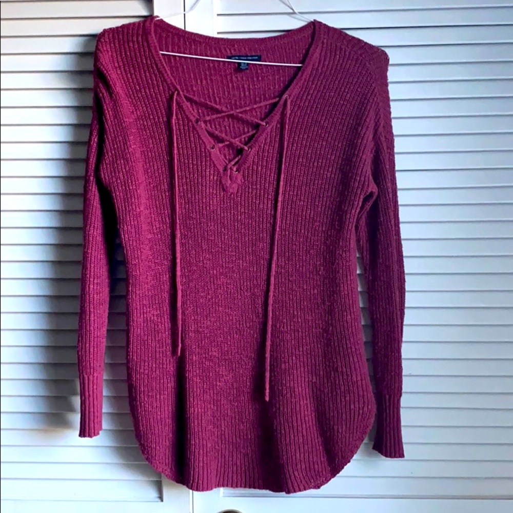 Cross cross front tie American Eagle sweater